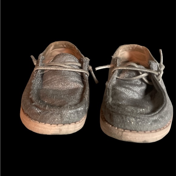Hey Dude shimmery silver and pink shoes for girls - Picture 2 of 6